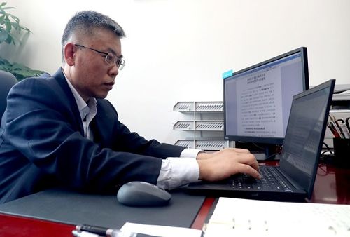 愛琢磨伴他走過 春夏秋冬 記國網江蘇電力工程咨詢公司設計咨詢中心主任戚緒安